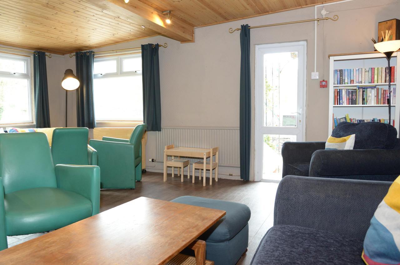 Gallt Y Glyn Hostel 兰贝里斯 外观 照片